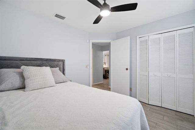 1909 LANDSIDE DRIVE, Valrico, FL 33594