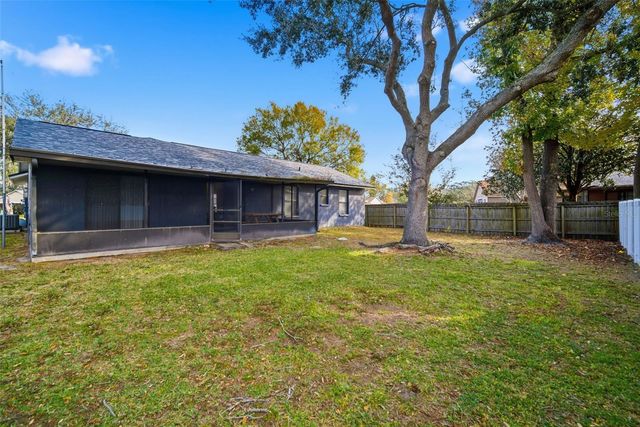 1909 LANDSIDE DRIVE, Valrico, FL 33594