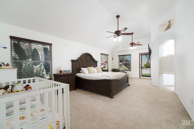13620 Cascade Court, Bakersfield, CA 93314