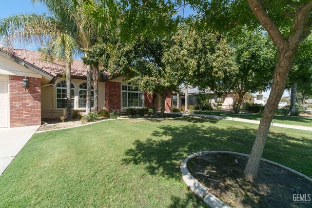13620 Cascade Court, Bakersfield, CA 93314