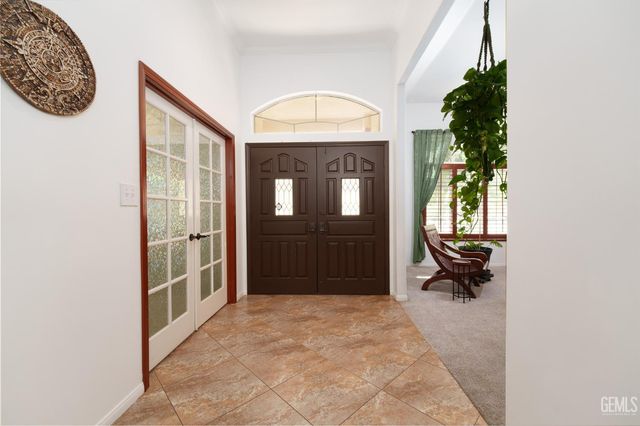 13620 Cascade Court, Bakersfield, CA 93314