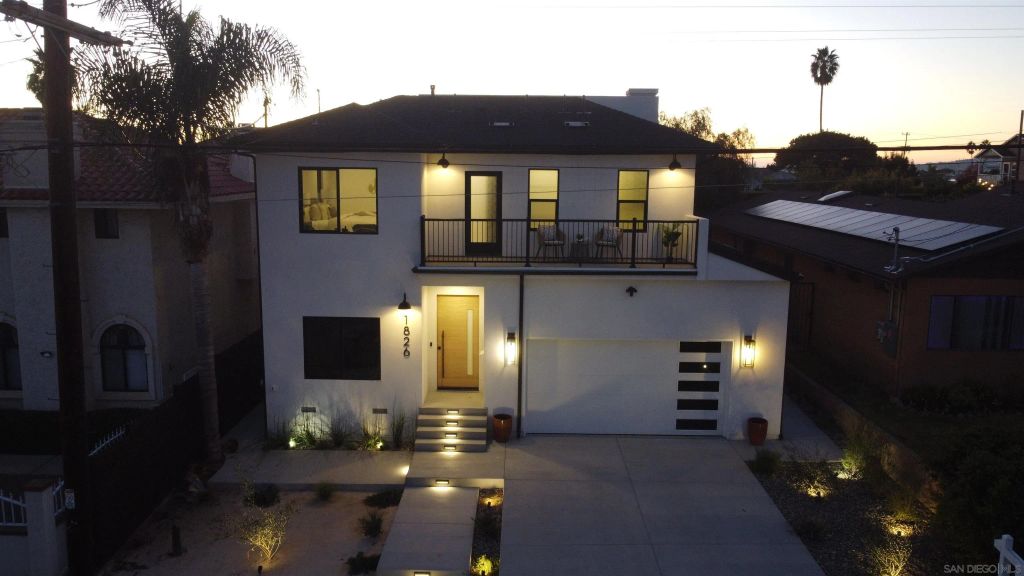 1826 Galveston St, San Diego, CA 92110