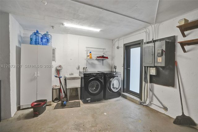 1064 NE 97th St, Miami Shores, FL 33138
