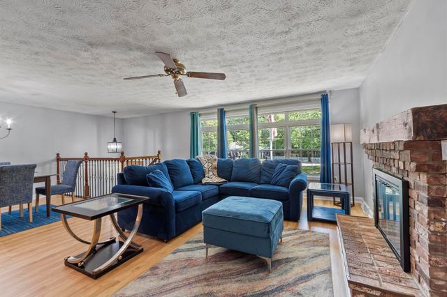 167 Turkey Hill Road, Merrimack, NH 03054
