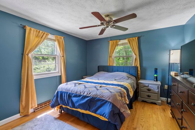 167 Turkey Hill Road, Merrimack, NH 03054