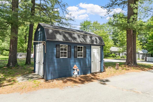 167 Turkey Hill Road, Merrimack, NH 03054