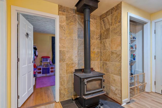 167 Turkey Hill Road, Merrimack, NH 03054