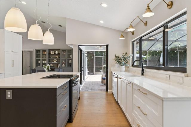 9376 WOODBREEZE BOULEVARD, Windermere, FL 34786