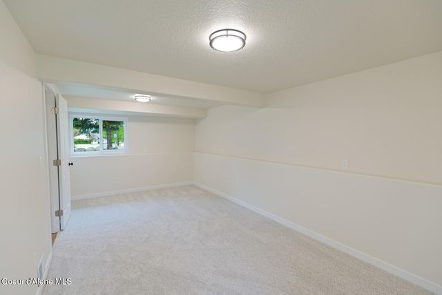 3660 N 15th ST, Coeur D'alene, ID 83815