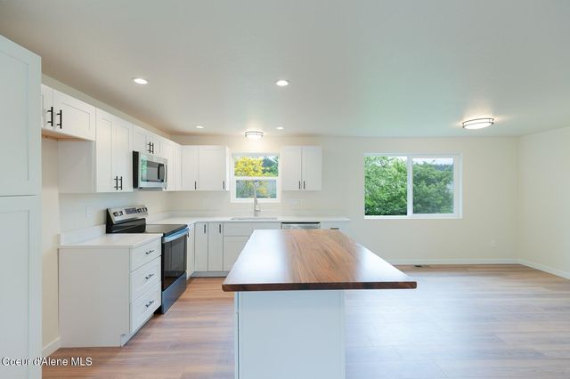 3660 N 15th ST, Coeur D'alene, ID 83815
