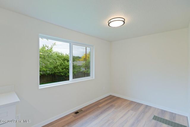 3660 N 15th ST, Coeur D'alene, ID 83815