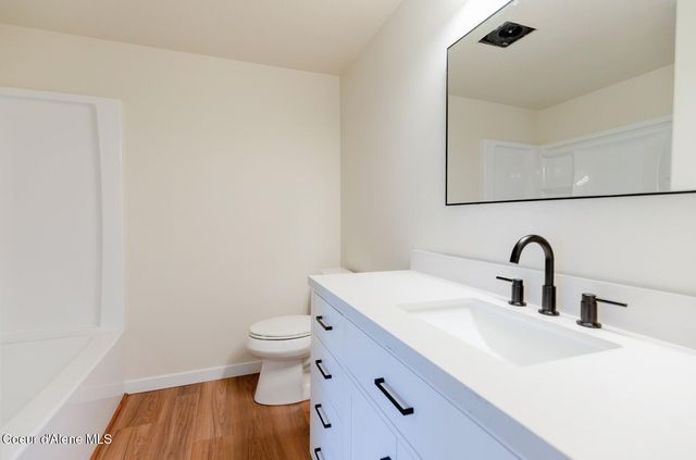3660 N 15th ST, Coeur D'alene, ID 83815