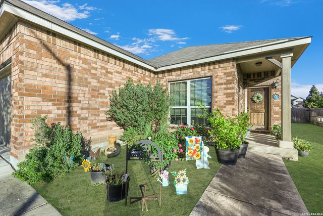 731 Morgans, New Braunfels, TX 78130