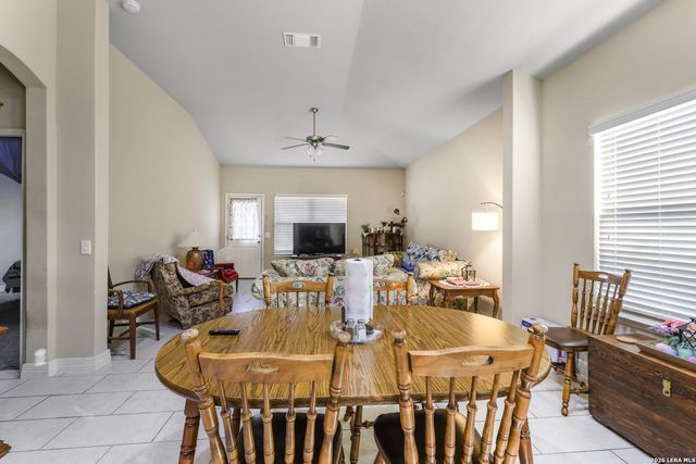 731 Morgans, New Braunfels, TX 78130