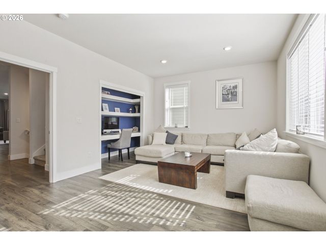 7122 Nw BOUNTIFUL Ter, Portland, OR 97229