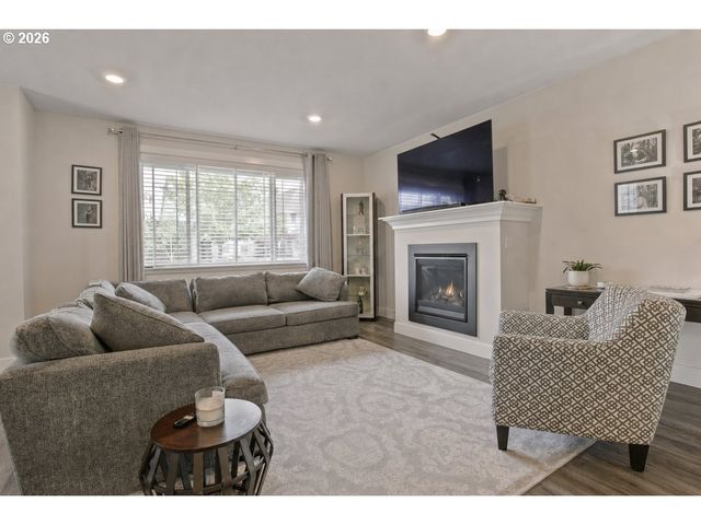 7122 Nw BOUNTIFUL Ter, Portland, OR 97229