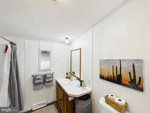 7860 BENNETT PARK DR, Salisbury, MD 21801