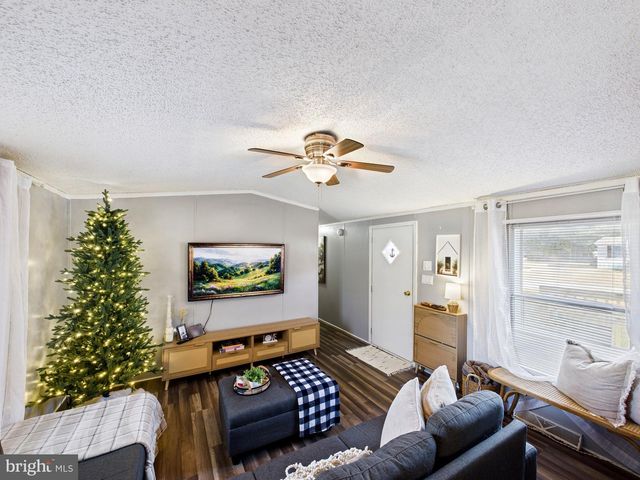 7860 BENNETT PARK DR, Salisbury, MD 21801