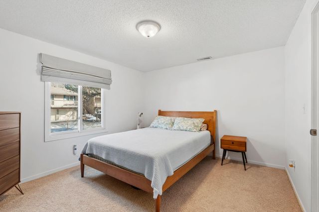 13409 Arden Circle, Burnsville, MN 55337