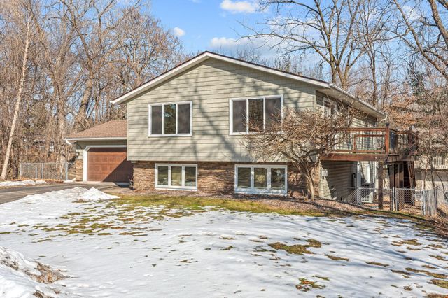 13409 Arden Circle, Burnsville, MN 55337
