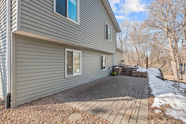 13409 Arden Circle, Burnsville, MN 55337