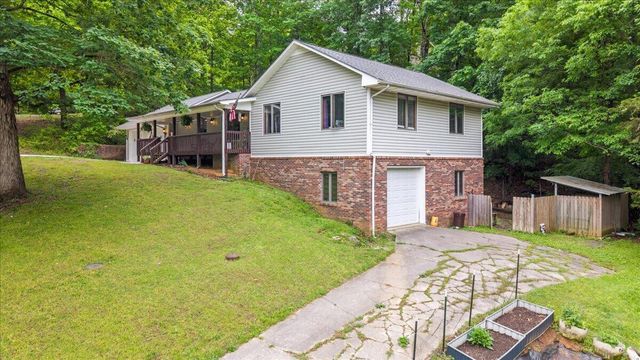 400 Mapleton Drive NW, Cleveland, TN 37312