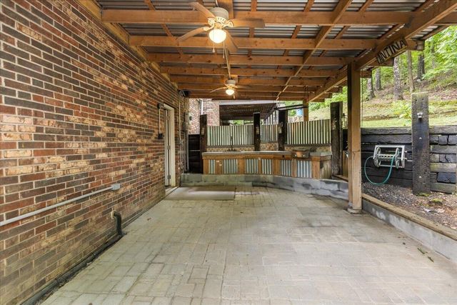 400 Mapleton Drive NW, Cleveland, TN 37312