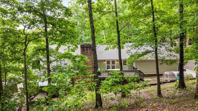 400 Mapleton Drive NW, Cleveland, TN 37312