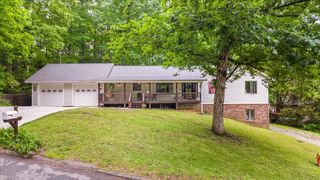 400 Mapleton Drive NW, Cleveland, TN 37312
