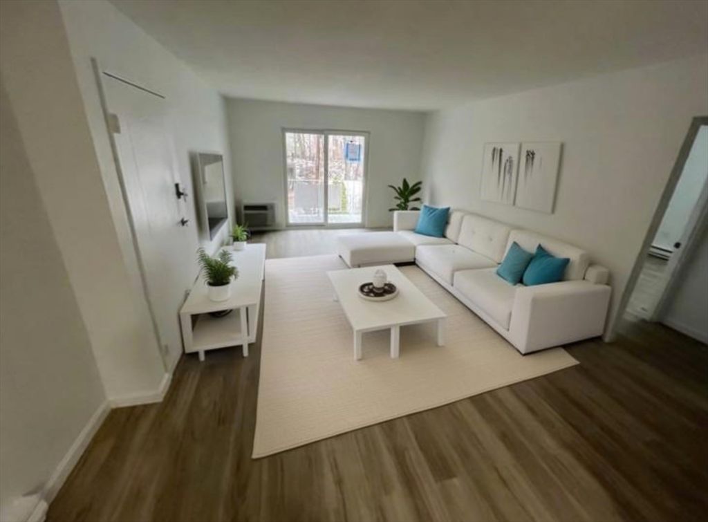 31 Vine St 28, Weymouth, MA 02188