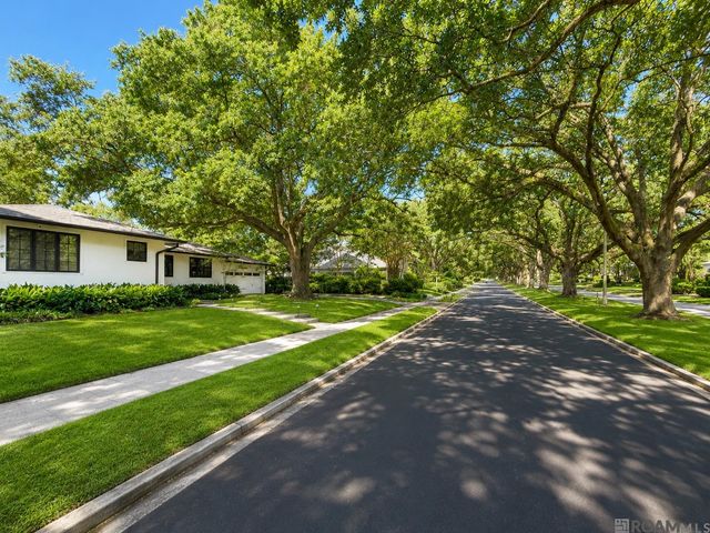 2636 Kleinert Ave, Baton Rouge, LA 70806