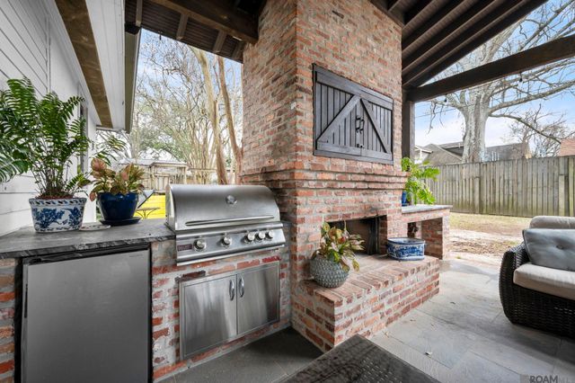 2636 Kleinert Ave, Baton Rouge, LA 70806