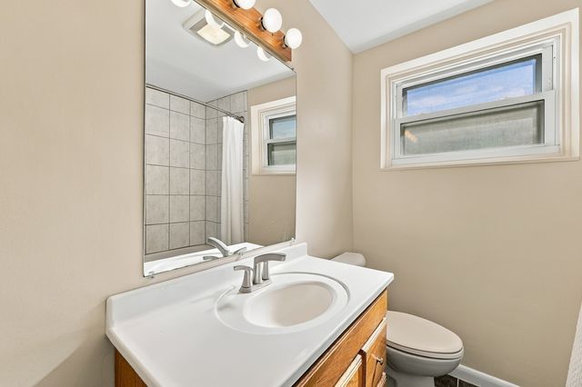 5115 S McVicker Avenue, Chicago, IL 60638