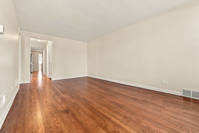 5115 S McVicker Avenue, Chicago, IL 60638