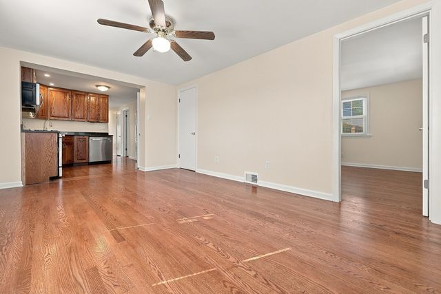 5115 S McVicker Avenue, Chicago, IL 60638