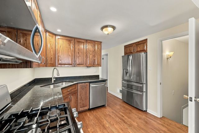 5115 S McVicker Avenue, Chicago, IL 60638