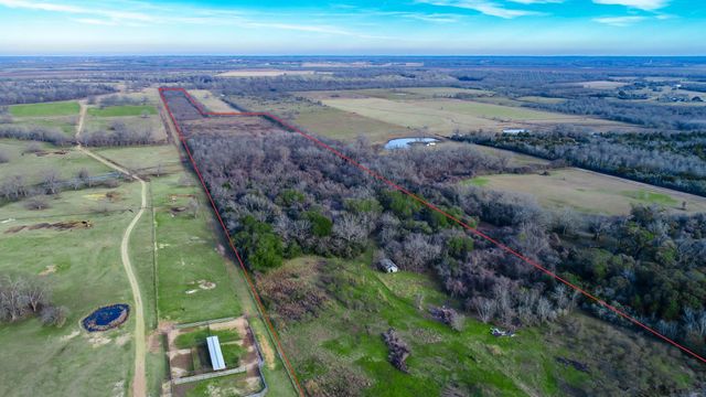 21300 Evans Lane, Washington, TX 77880