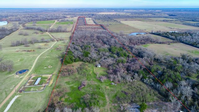 21300 Evans Lane, Washington, TX 77880