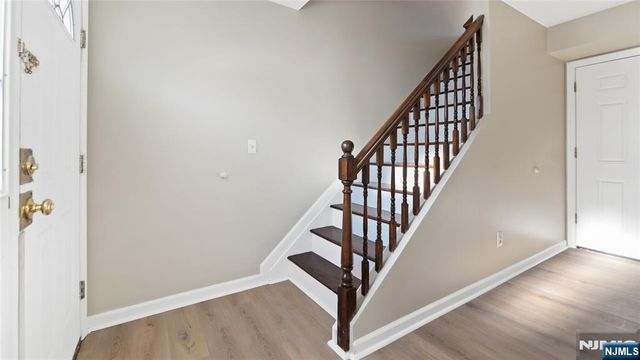 16 Kinney Street, Newark, NJ 07102