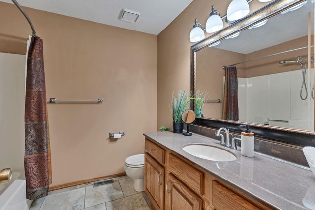 405 Richard Rd, Goddard, KS 67052