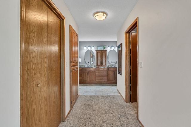 405 Richard Rd, Goddard, KS 67052