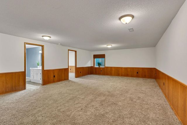405 Richard Rd, Goddard, KS 67052