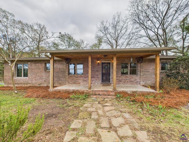 312 Henson Road, Hawkinsville, GA 31036