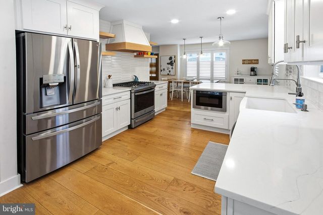 505 PARK AVE, Swedesboro, NJ 08085