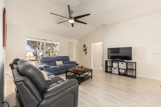 8337 SE 176TH LAWSON LOOP, The Villages, FL 32162