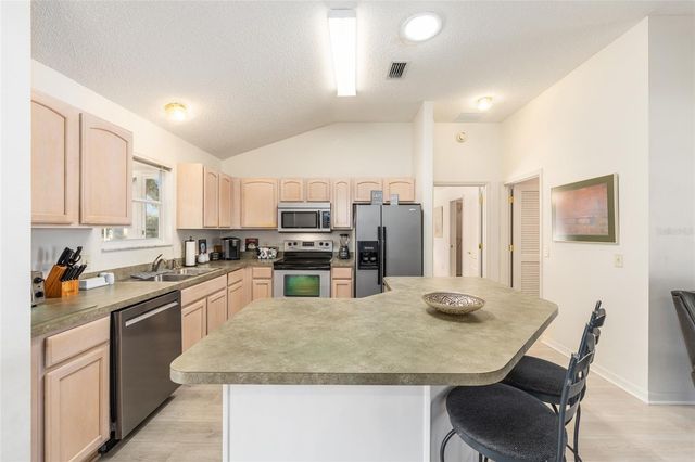 8337 SE 176TH LAWSON LOOP, The Villages, FL 32162