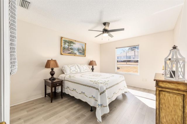 8337 SE 176TH LAWSON LOOP, The Villages, FL 32162