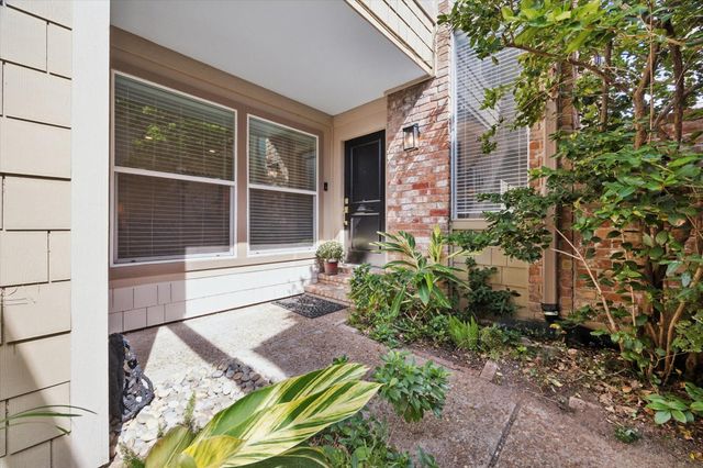 5818 Valley Forge Drive, Houston, TX 77057