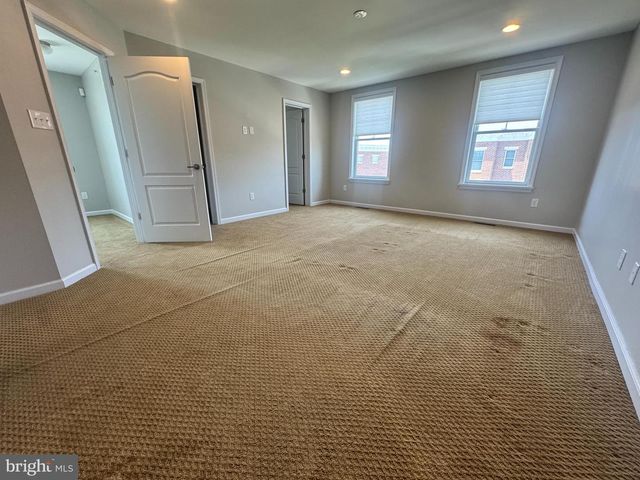 3313 PIETRO WAY, Philadelphia, PA 19145