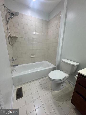 3313 PIETRO WAY, Philadelphia, PA 19145